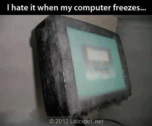 Computer freeeeeeezes - meme
