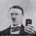 Ese Hitler es un Fotogenico
